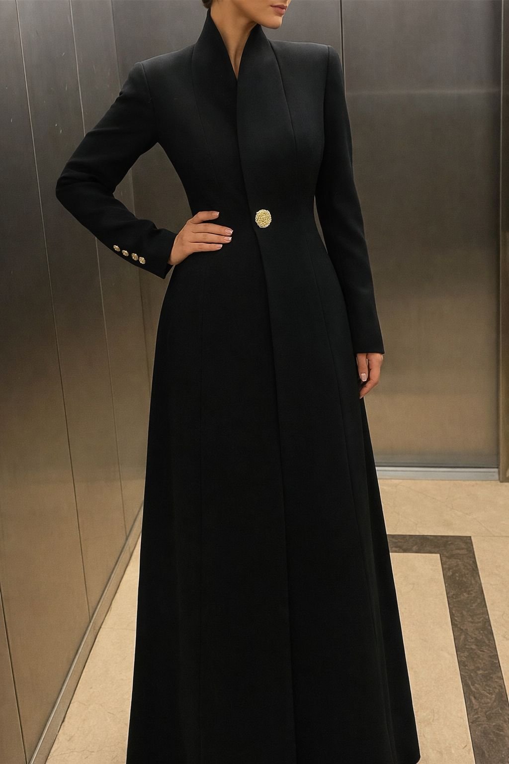 𝐋𝐔𝐗𝐔𝐑𝐘 𝐖𝐎𝐌𝐀𝐍 𝐒𝐔𝐈𝐓 - الصورة 2